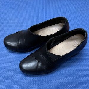 Clarks Unstructured Black Shoes size 8